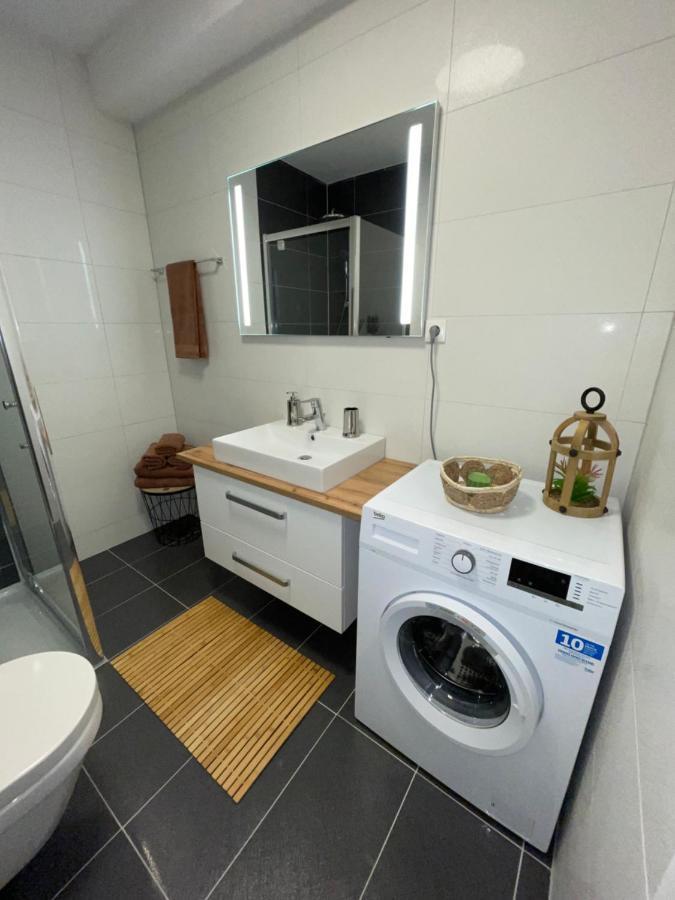 Ferienwohnung Linda Incl Pool, Sauna & Tiefgarage 巴特哈尔茨堡 外观 照片